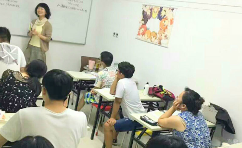 郑州森泉语学院_森泉语教室环境