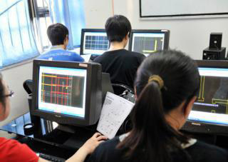 重庆307设计师培训学校机房课堂