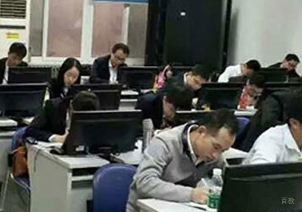 北京北大青鸟航天桥校区_学员风采