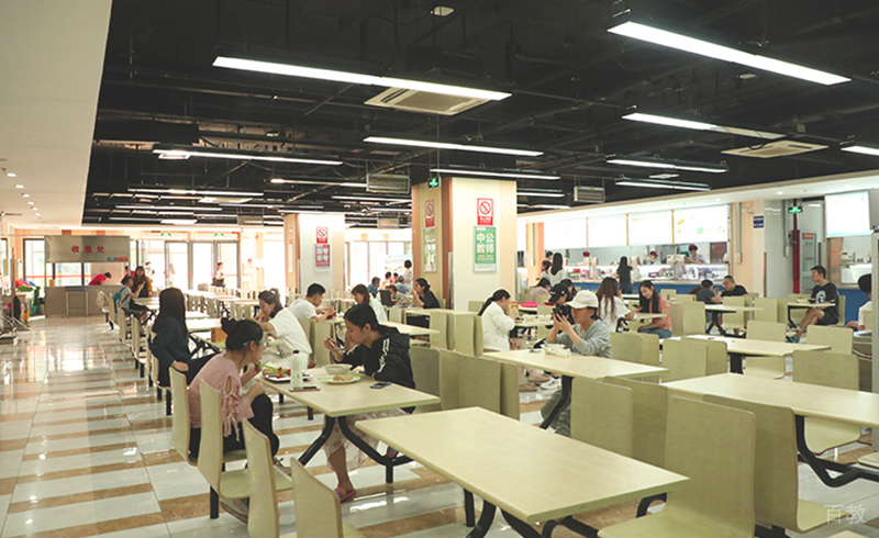 校区学生食堂