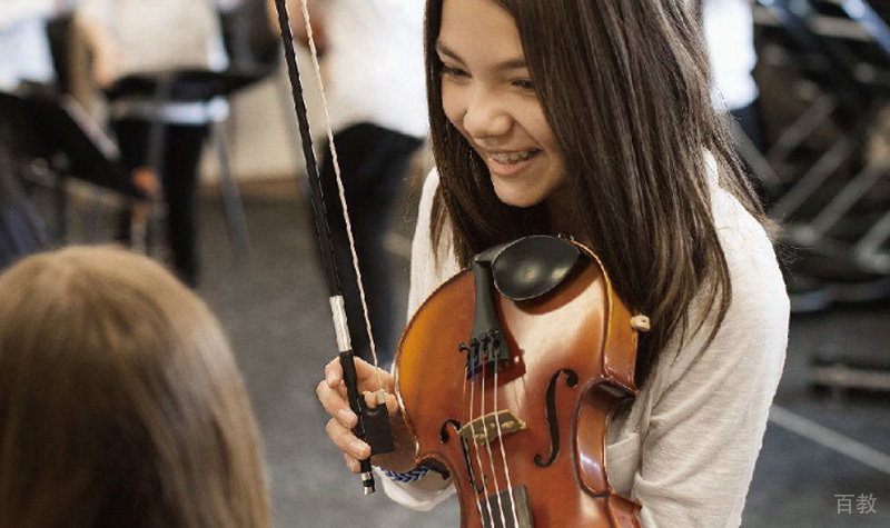 Violin Club