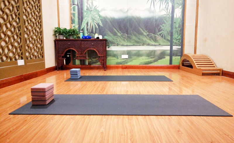 重庆心聆·悦瑜伽培训基地瑜伽训练室