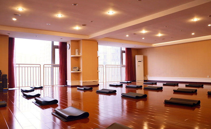 观音桥理疗馆瑜伽训练教室环境