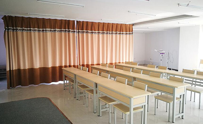 广州艾尼斯教育教室环境