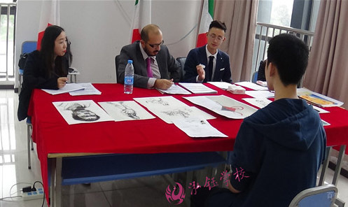 成都泓钰学校_选拔考试现场