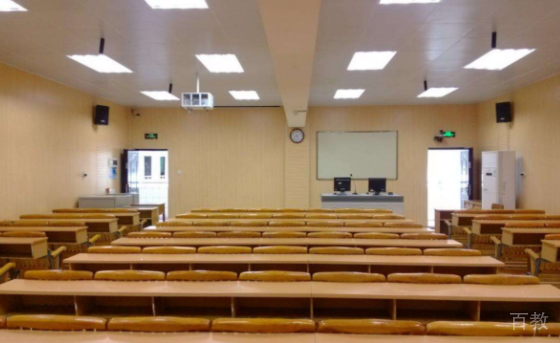 上海海岸线留学_教室环境