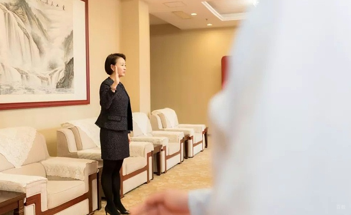 上海东方礼仪_专家演讲