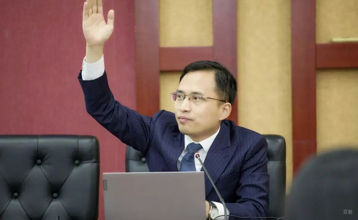 上海东方礼仪_老师传授礼仪知识