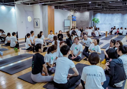 北京亚洲TB瑜伽学院学员风采