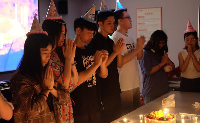 生日会