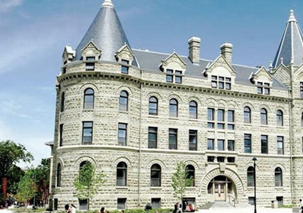 阿尔伯塔大学