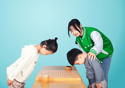 福州嗨小蜗围棋学员围棋对弈