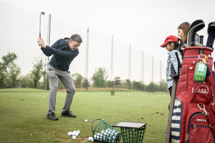 上海PGA高尔夫学院青少年高尔夫培训