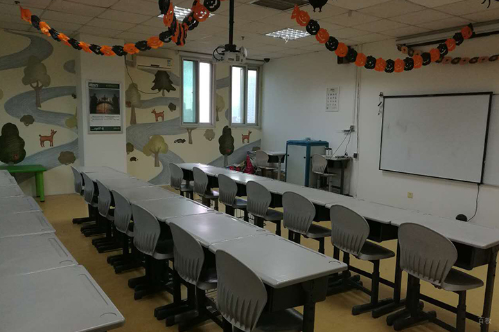 天津优能中学教育_多媒体教室
