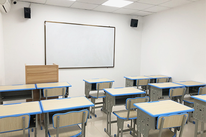 成都朴新教育_学校教室