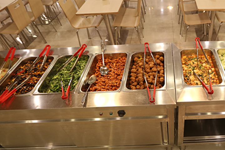 成都中公会计餐厅的食物
