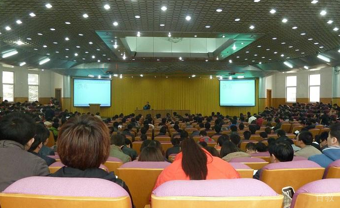 长沙博悦教育_课堂学习氛围