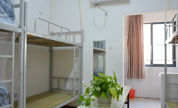 长沙克立兹复读学校_住宿环境