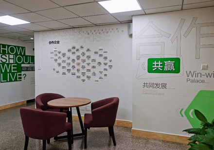 福州安琪尔职业学校_校区大厅环境展示