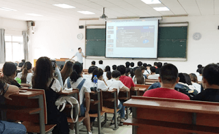 上海职坐标IT培训C语言培训课堂学习