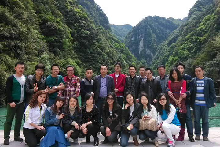 重庆东方网校教师旅游风采