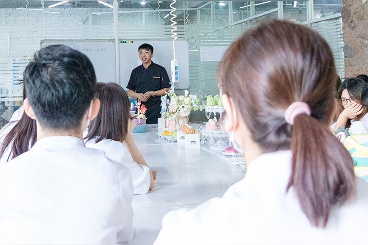 老师授课