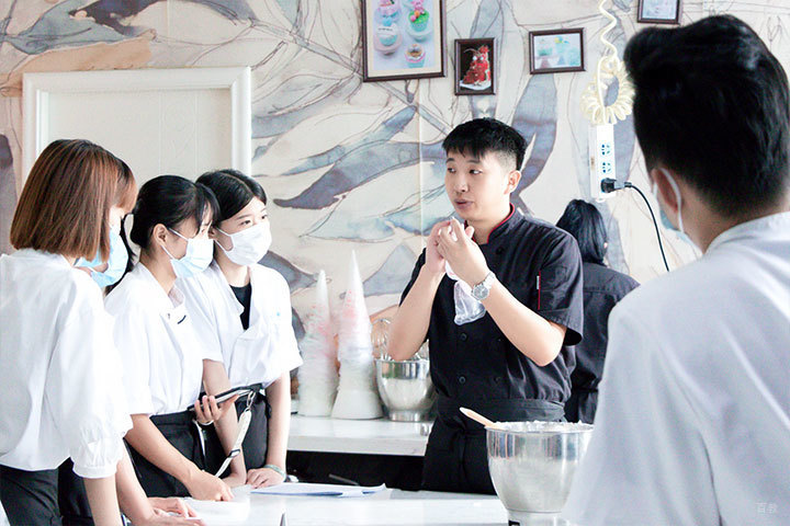 老师讲解