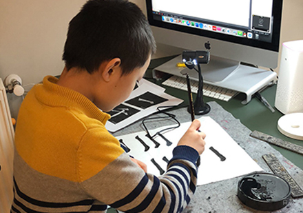 福州一笔书院_学员书法课学习场景展示