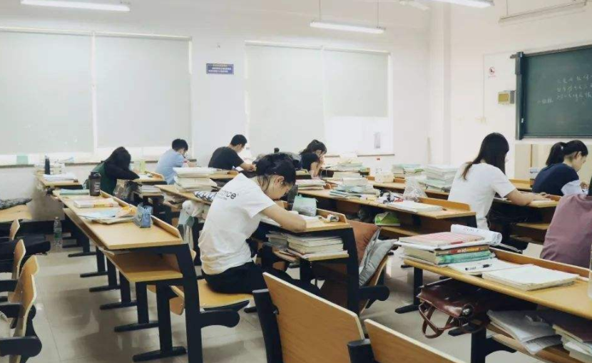 学员课堂学习