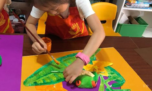 学生绘画
