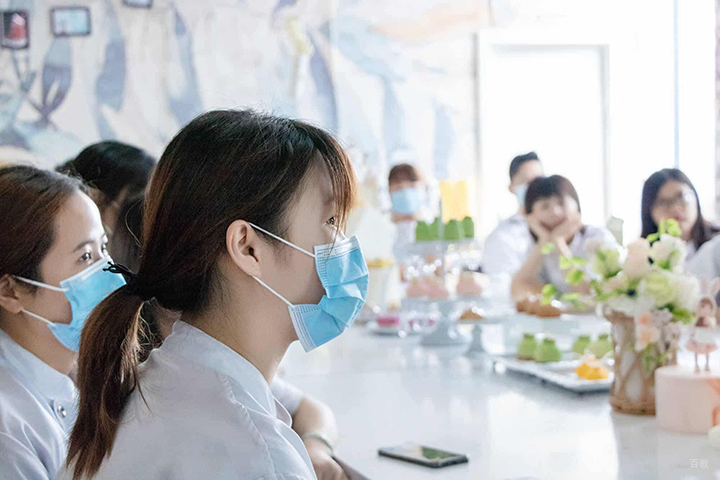 理论课的上课氛围