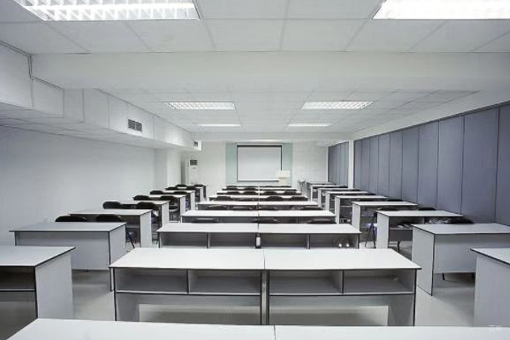 合肥朗艺匠心化妆纹绣美甲学校_校区环境