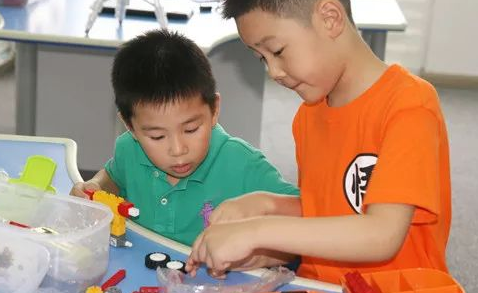 孩子课堂学习