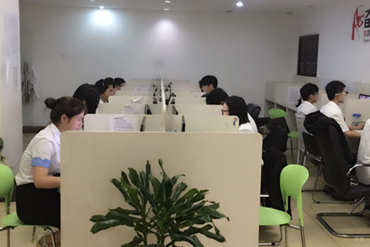 校区办公一角