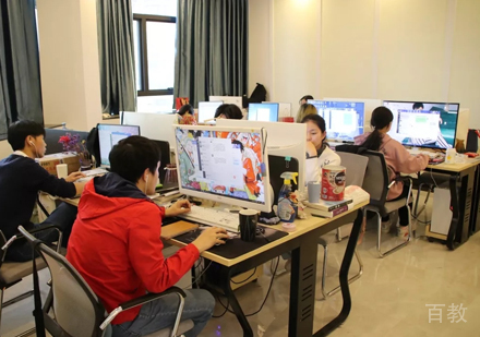 校区学员课堂学习场景展示