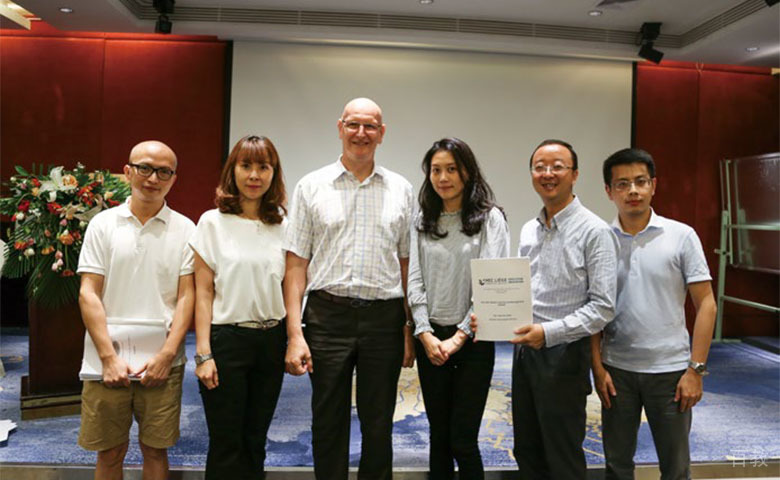 学威国际列日大学HEC列日高商互动课堂