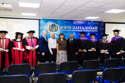 俄罗斯西南国立大学工商管理博士DBA学位班毕业典礼