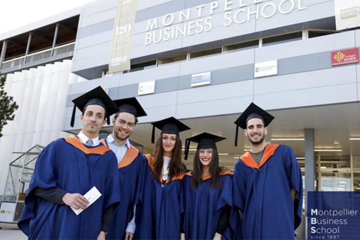 法国蒙彼利埃高等商学院毕业学员照片
