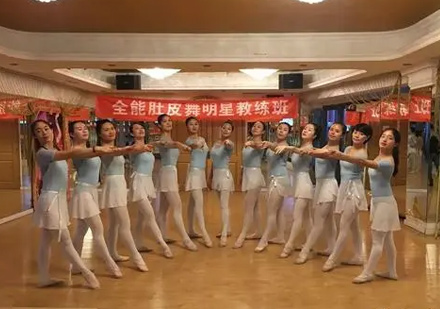 北京温可馨兴罗兰舞蹈学校_