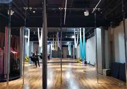 北京温可馨兴罗兰舞蹈学校_