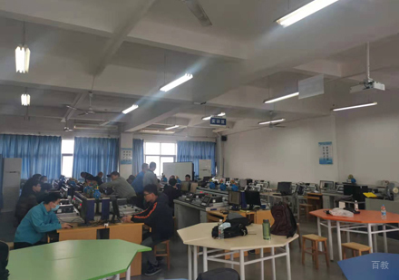 校区学员上课场景展示