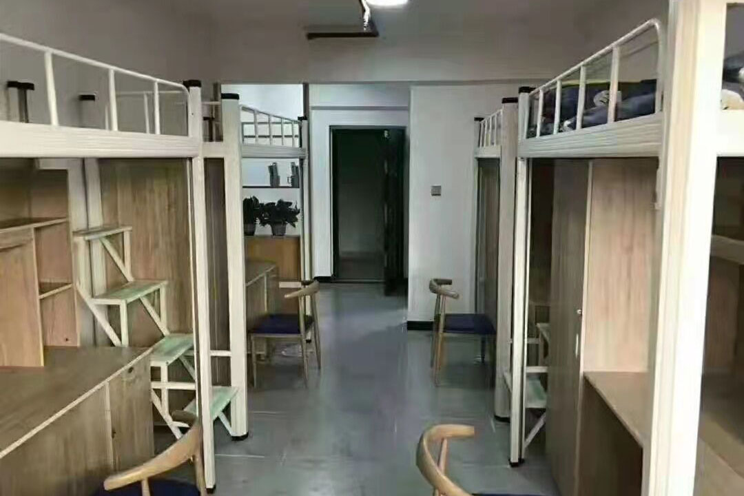 学校寝室