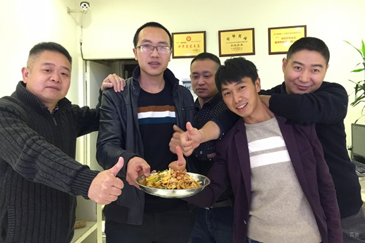 成都豪卤世家_学员菜品显示