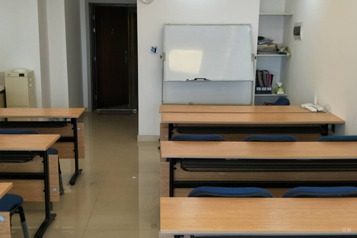 成都华尔思_教室环境