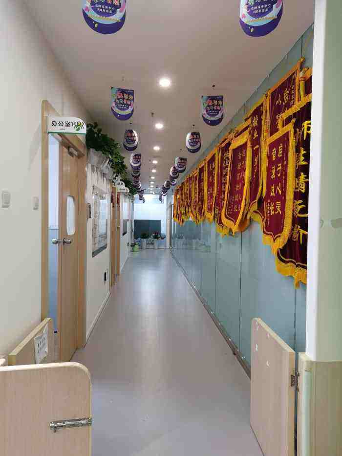 南宁东方启音_环境