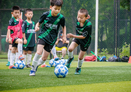 北京爱踢客青少儿足球俱乐部校区环境