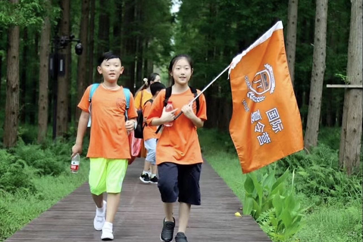 学员国际夏令营活动图
