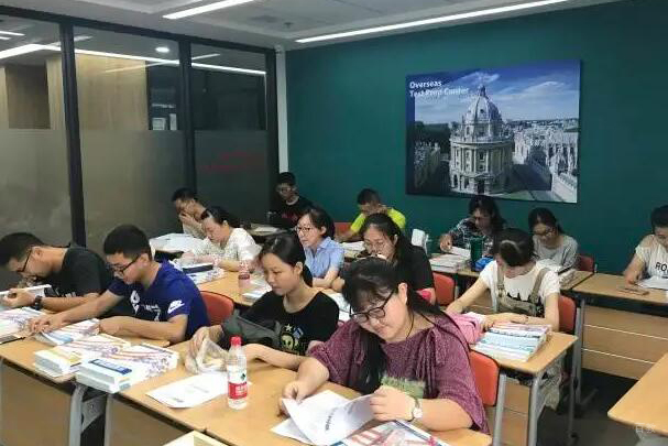 南京新东方考研_上课环境