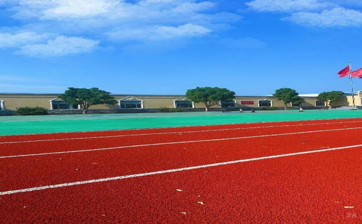 北京影视研修学院_校园操场