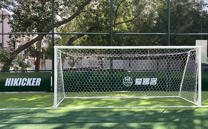 上海爱踢客青少年足球俱乐部操场环境